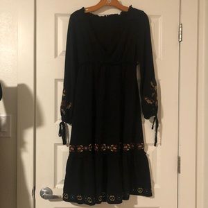 Francescas Long Sleeved Black Boho Dress
